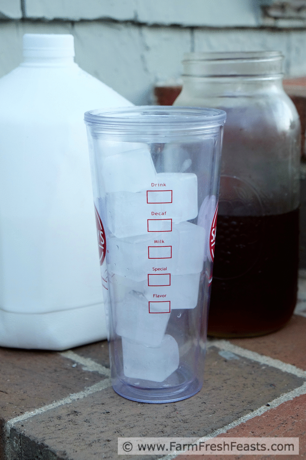 Farm Fresh Feasts: Slow Cooker Apple Chai for a Crowd (or Yourself)