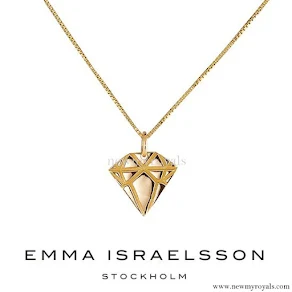 Princess Sofia Hellqvist Emma Israelsson Gold Diamond Necklace