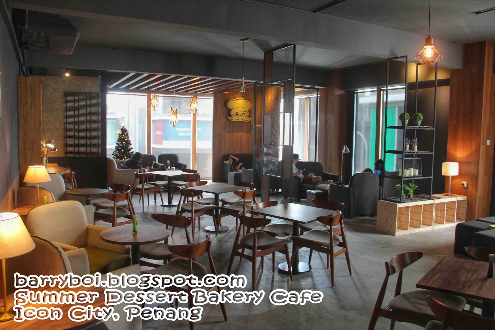 Summer Dessert Bakery Opens First Cafe at Icon City Penang.