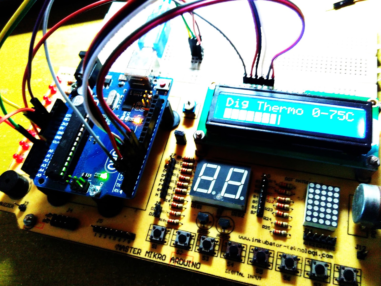 Reading the temperature value with LM35 sensor then the result is