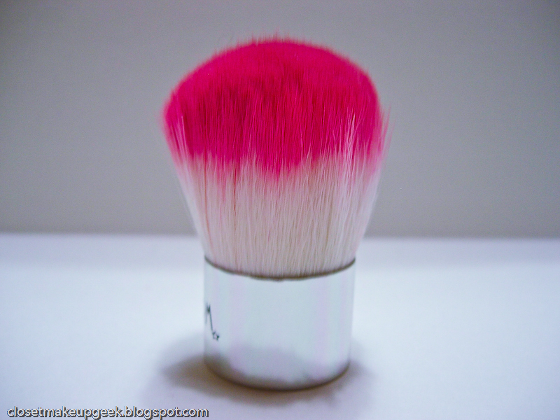 Stockpiled! Charm Kabuki Brush