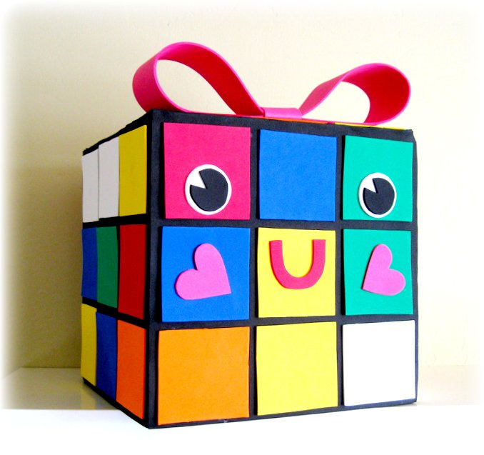 Peppermint Plum: {RUBIE - My Rubiks Cube Valentine Box}