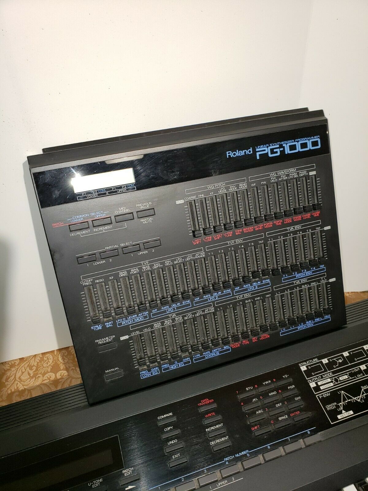 MATRIXSYNTH Roland D50 61 Key Linear Synthesizer with PG1000 Linear