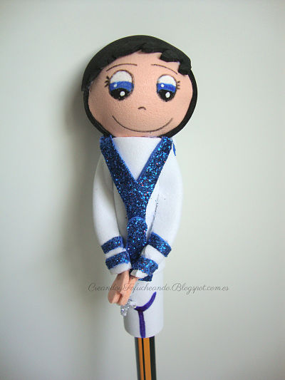 Fofulapiz niño de primera comunion vestido de marinerito