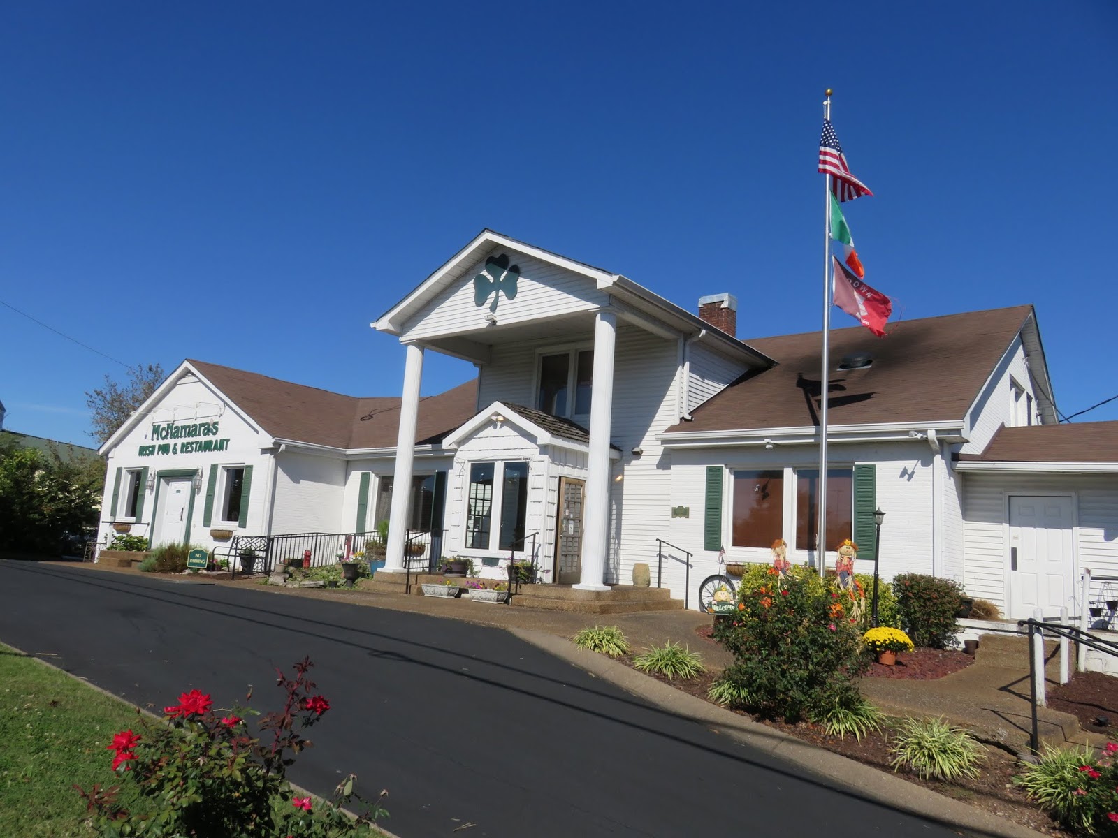 Big Daddy Dave McNamara’s Pub and Restaurant Nashville