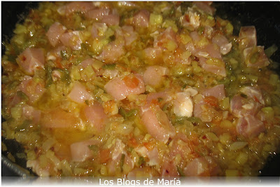 Arroz Sos clásico redondo con pollo ( en amarillo )