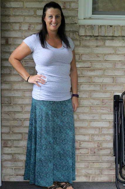 Ask Away Blog: Outfit of the Day: Fitted and Flowy