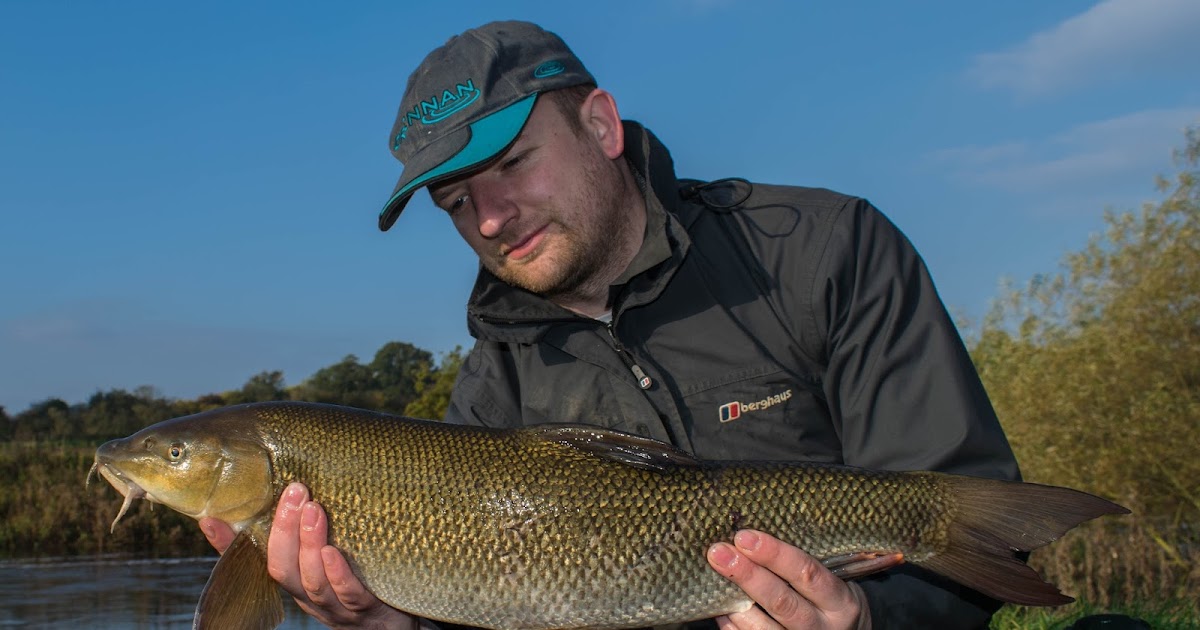 River Angler Floodwater Barbel fishing the Swale