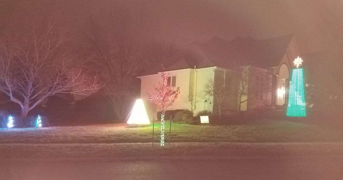 Benton Franklin Christmas Lights 2022 Benton Family December 2nd (Christmas Lights)