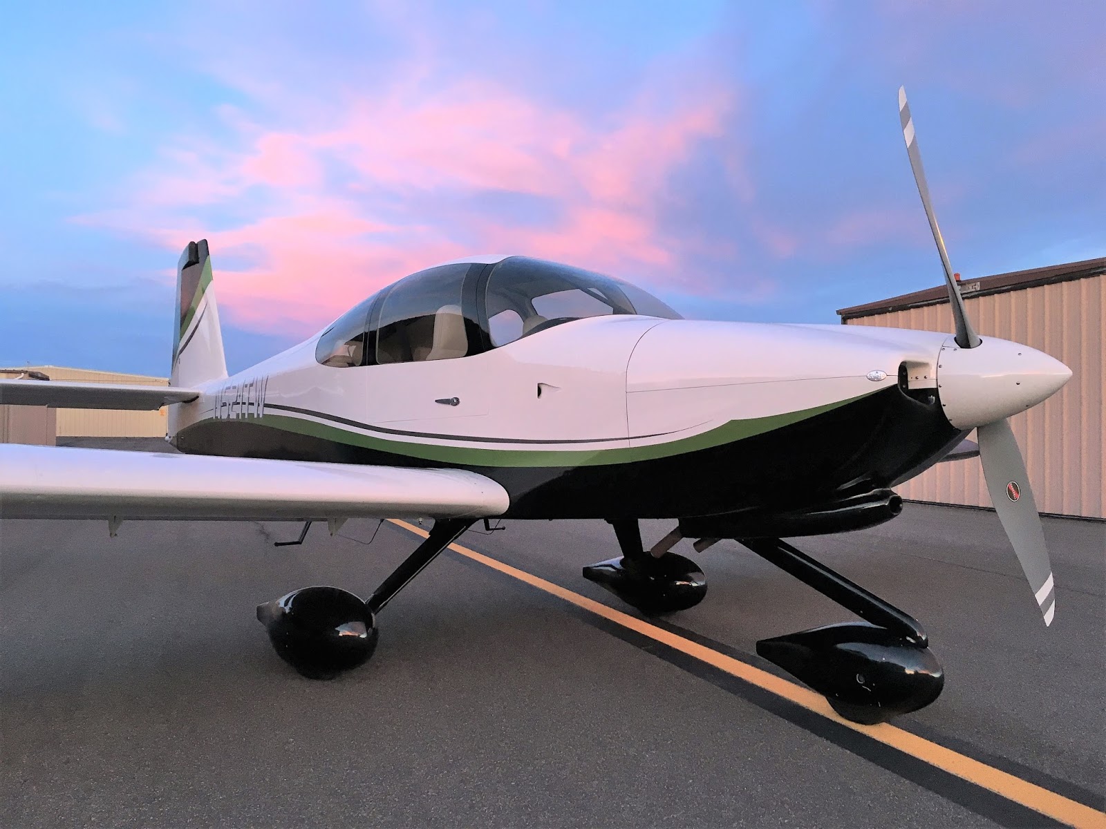 An RV10 Builder's Log