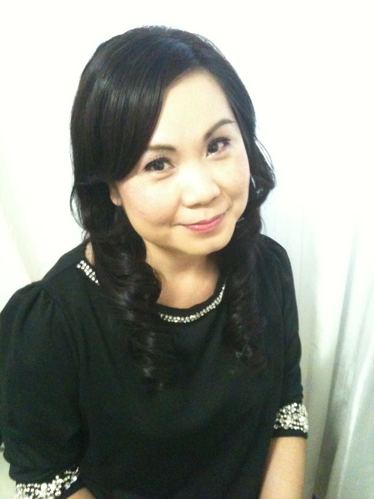 Bridal Make Up Artist Singapore: Wedding Dinner Long Hair Styles