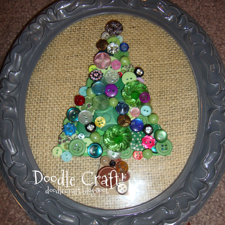 Doodlecraft: Jeweled Vintage Buttons Christmas Tree Decor!