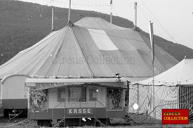 Roulotte caisse du Cirque suisse Royal (Gasser) 1972