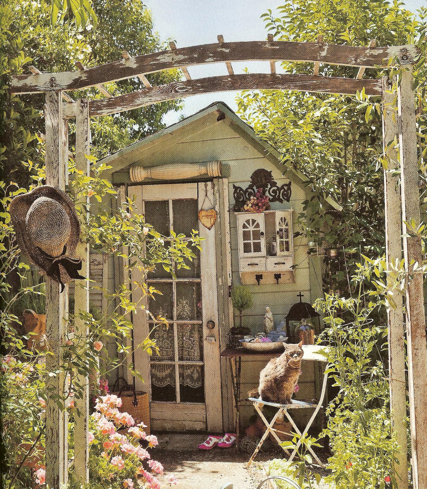 NANA DIANA TAKES A BREAK Flea Market Gardens