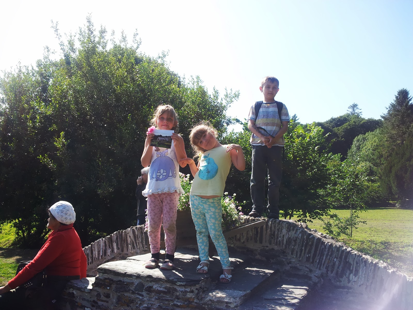 , A Beautiful Day at Nevern and Newport, Pembrokeshire  #CountryKids