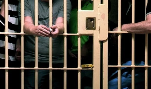 Κράτος δικαίου: Στη φυλακή τρεις Ιρλανδοί τραπεζίτες για την κρίση του 2008