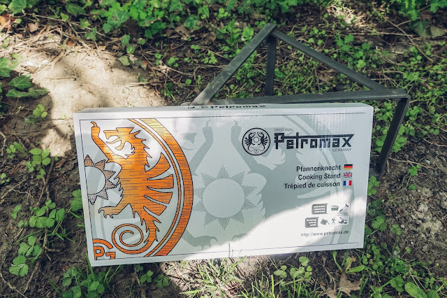 Petromax-Pfannenknecht  Outdoor-Kitchen  Unterstützung für Pfannen und Dutch Oven im Lagerfeuer. 02