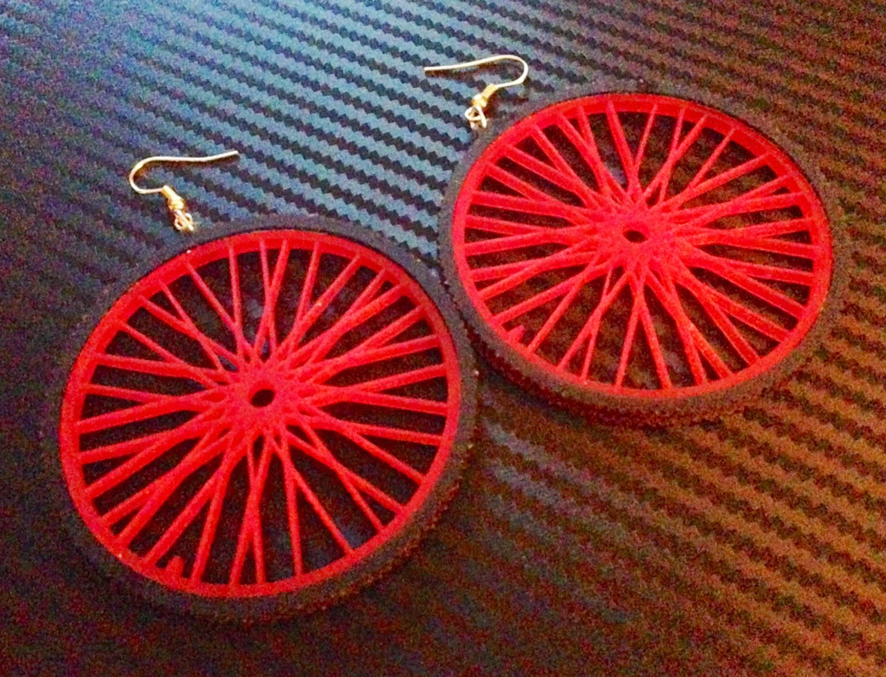 MACNABB ARTS: Red rim bike wheel earrings!!