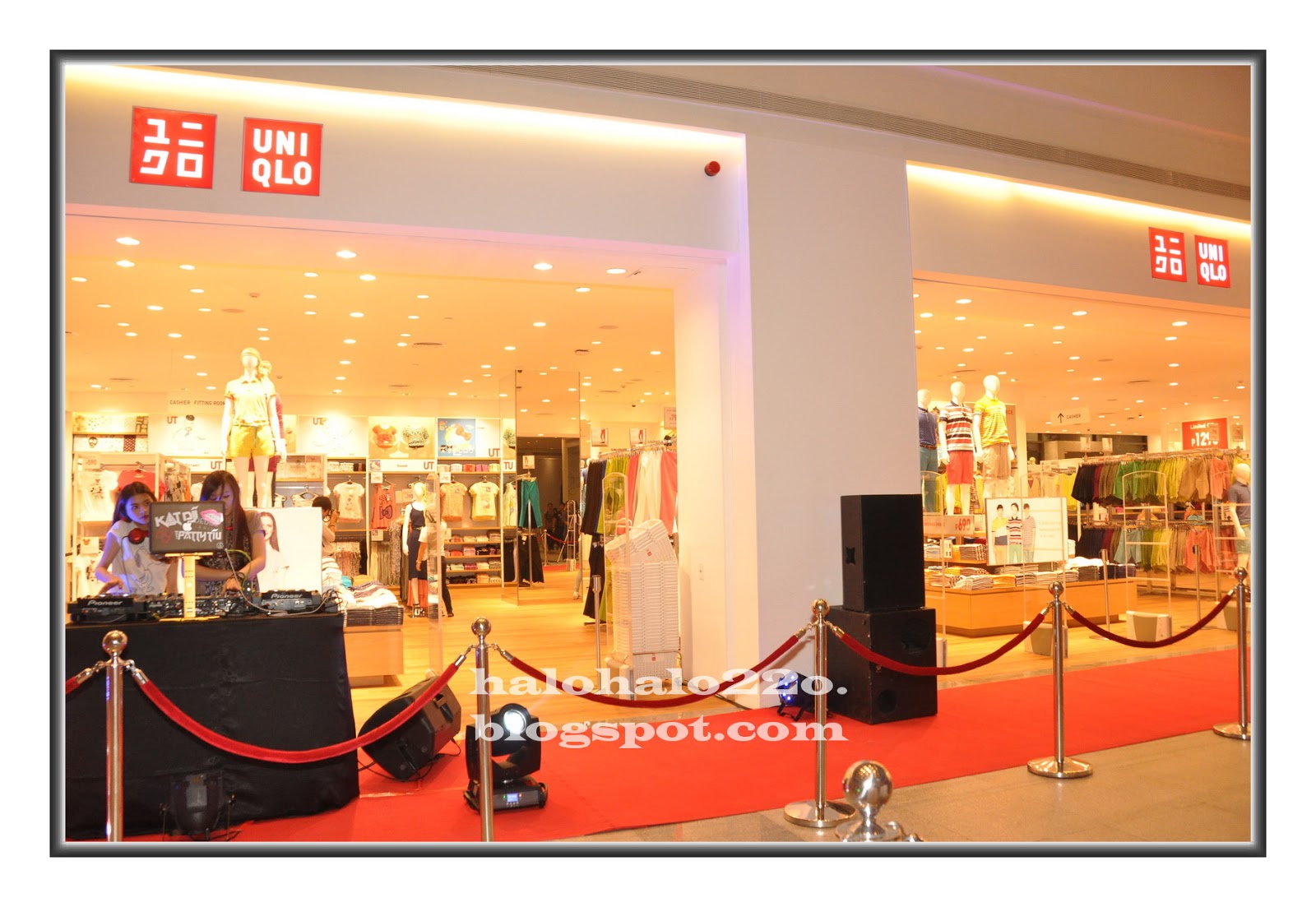 halohalo22o New UNIQLO store at Glorietta 5 in Makati City