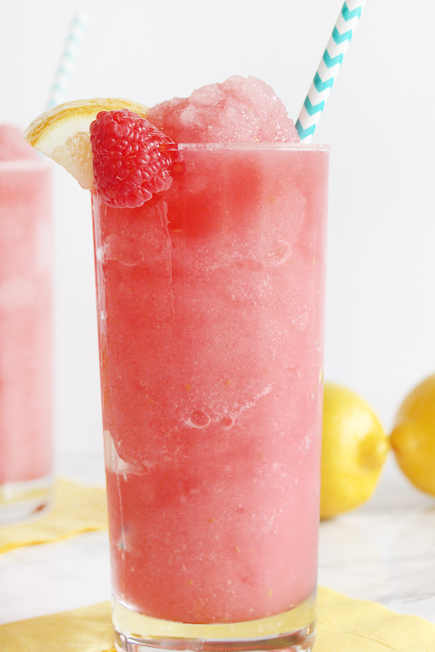 Southern Mom Loves Very Raspberry Lemonade Sparkling Mockquiri Recipe