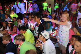 Party Wishes: Glow in the Dark Party