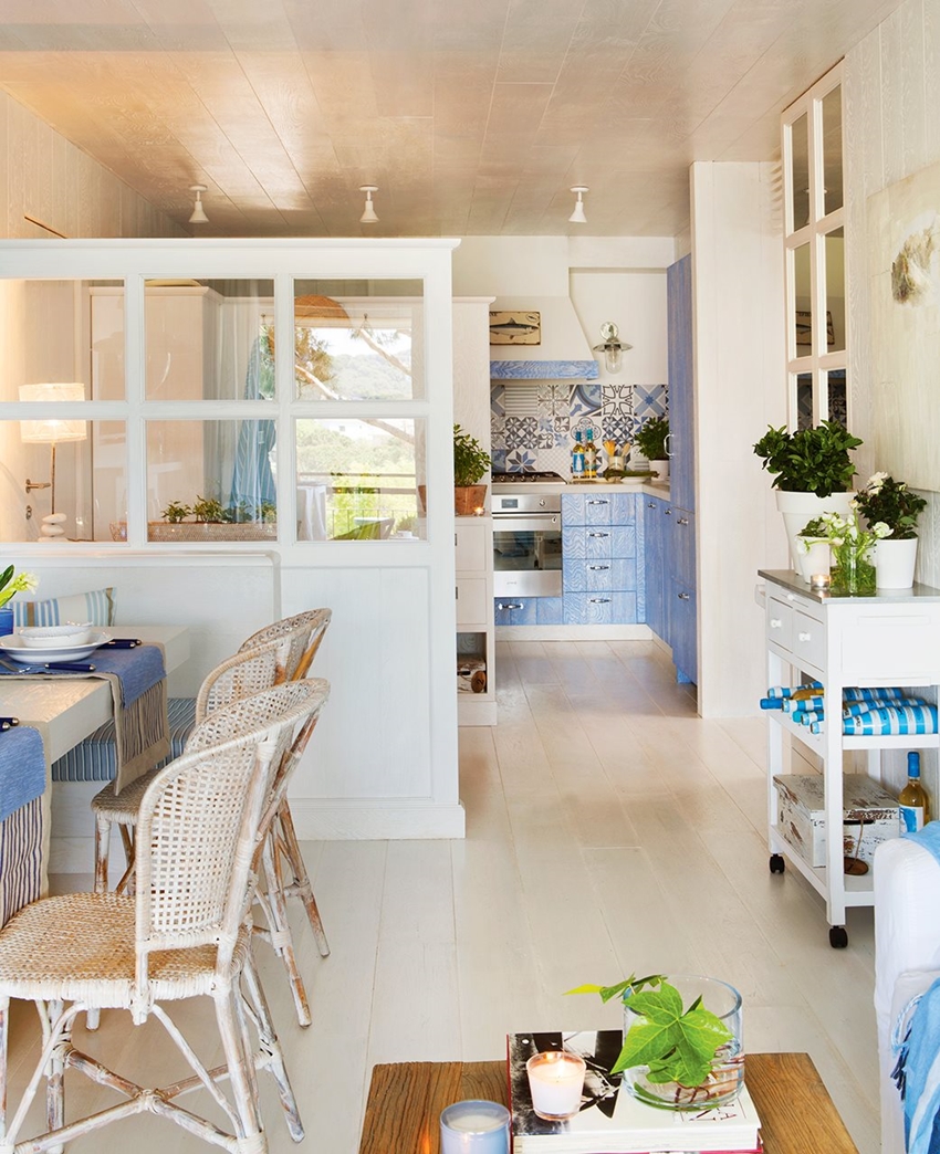 Dining room details