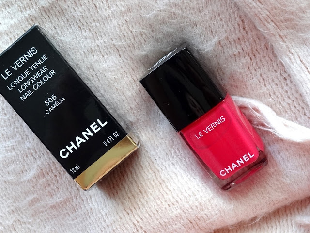 Chanel Le Vernis Longwear Nail Color in Camelia