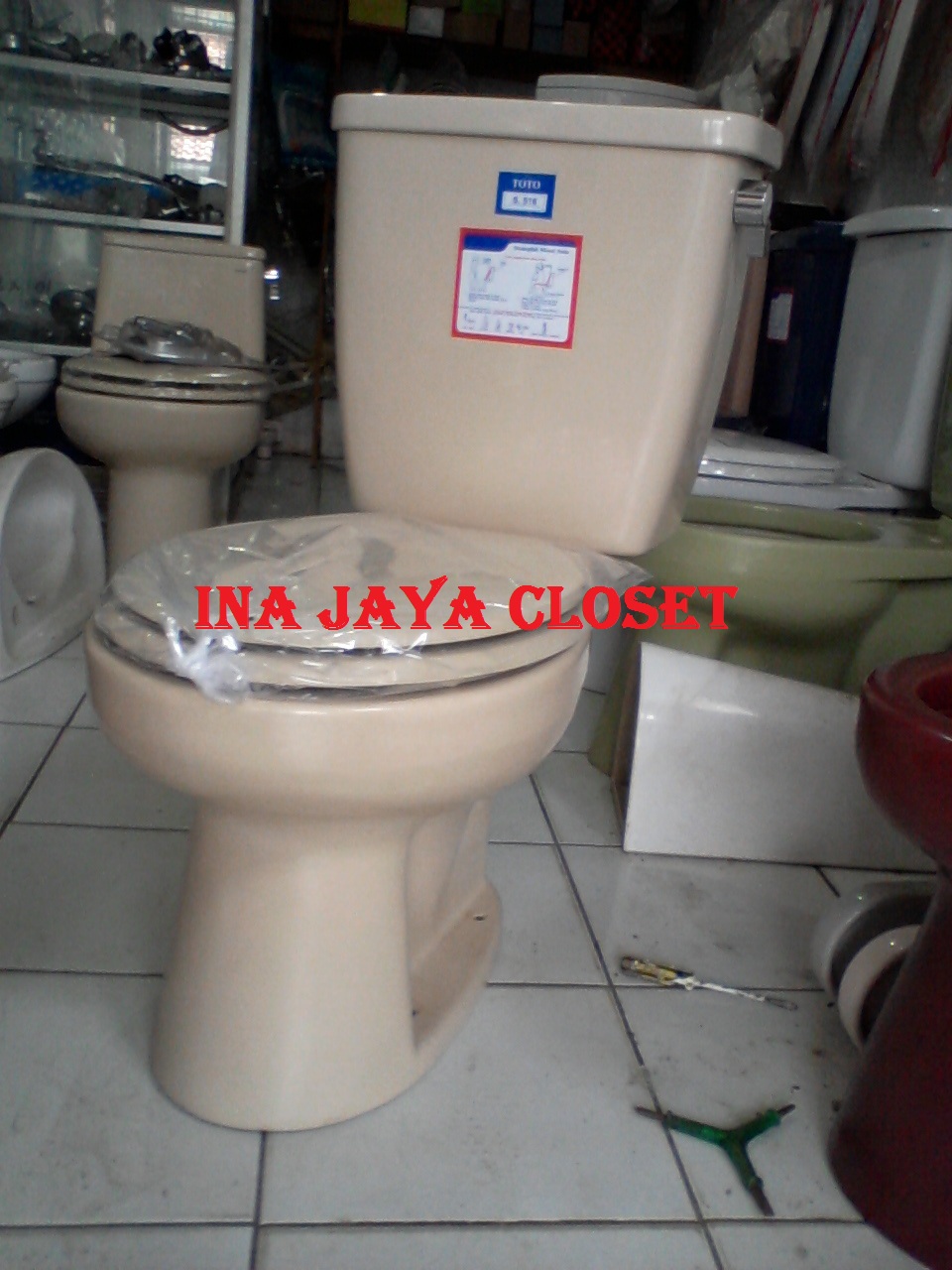 INA JAYA CLOSET CLOST BEKAS TOTO S516J