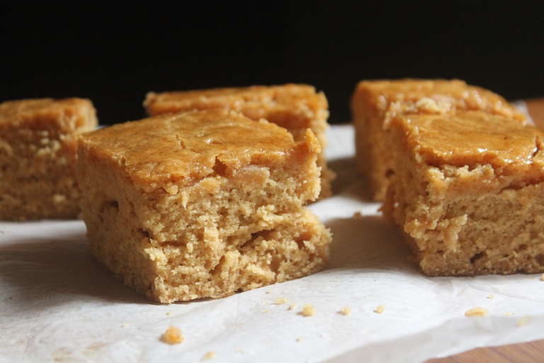 Golden Syrup Snack Cake Recipe Golden Syrup Cake Recipe Yummy Tummy