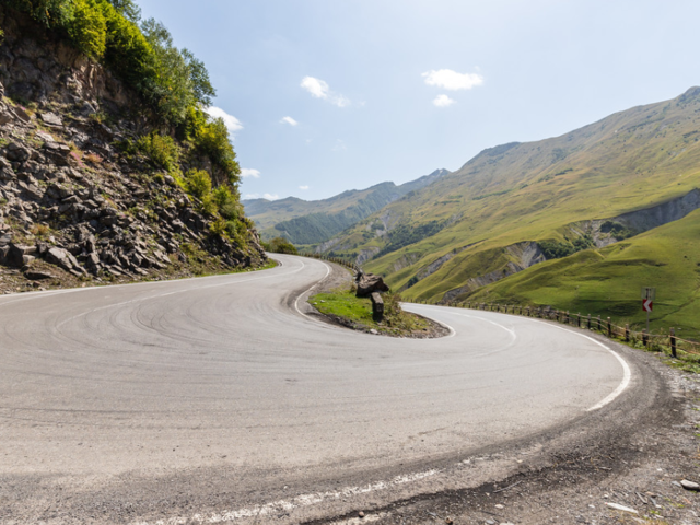 Wisata Satu Minggu Di Negara Kaukasus, Georgia, Azerbaijan dan Armenia Wisata Satu Minggu Di Negara Kaukasus, Georgia, Azerbaijan dan Armenia