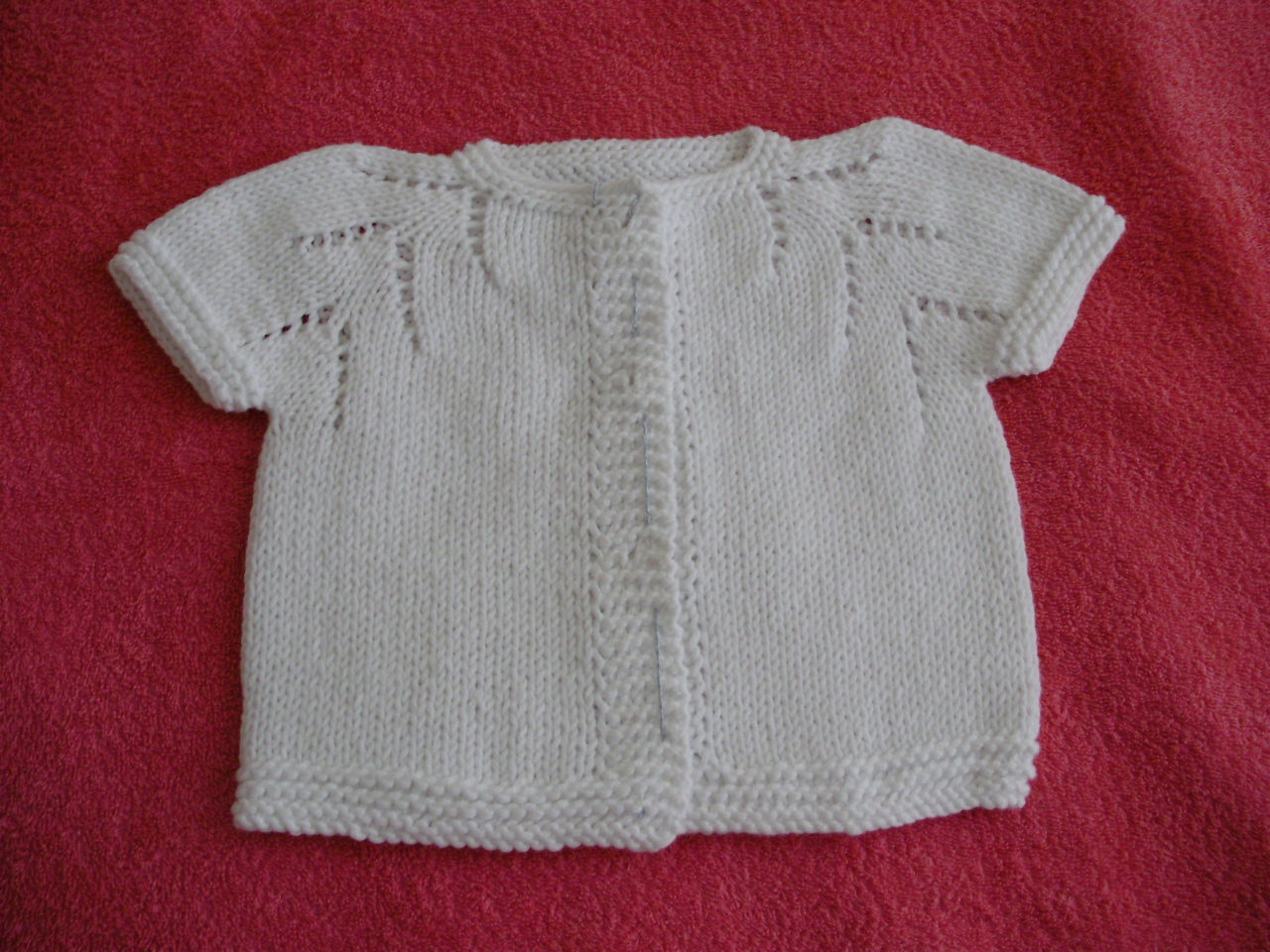 zerrinceelisleri MİNİCİK BEBEK YELEKLERİ(Düğmeleri