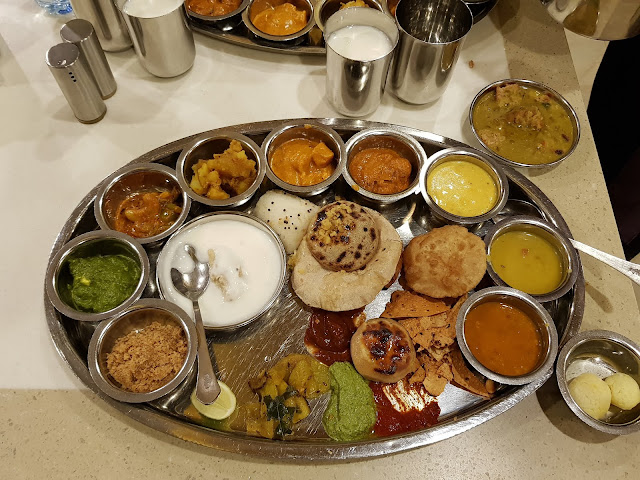 food blogger dubai indian vegetarian rajasthali thali rajdhani