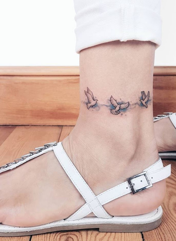 Mini tatuagens femininas super fofinhas Mini tatuagens femininas super fofinhas