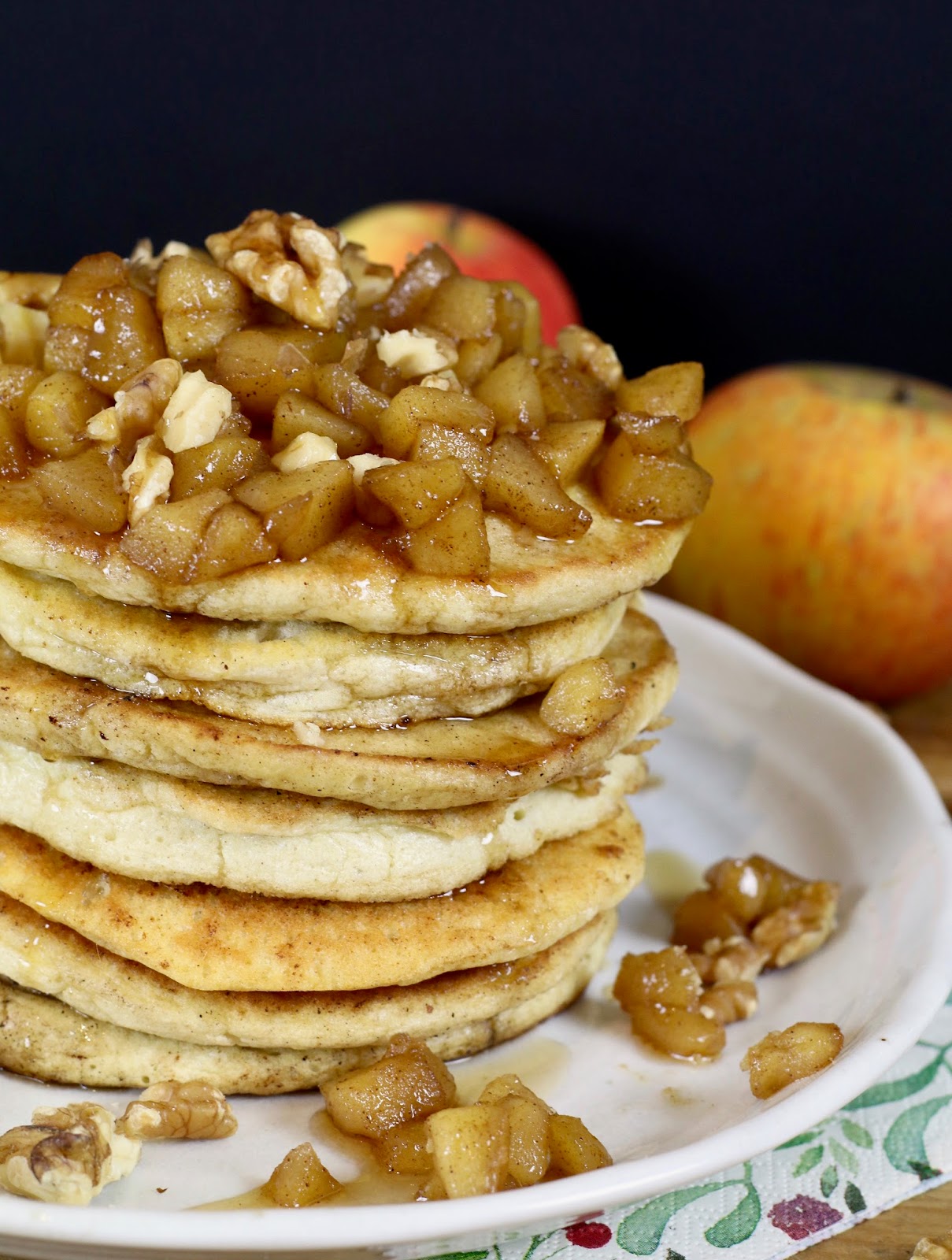 Festive-breakfas-ideas-apple-pancakes-stack