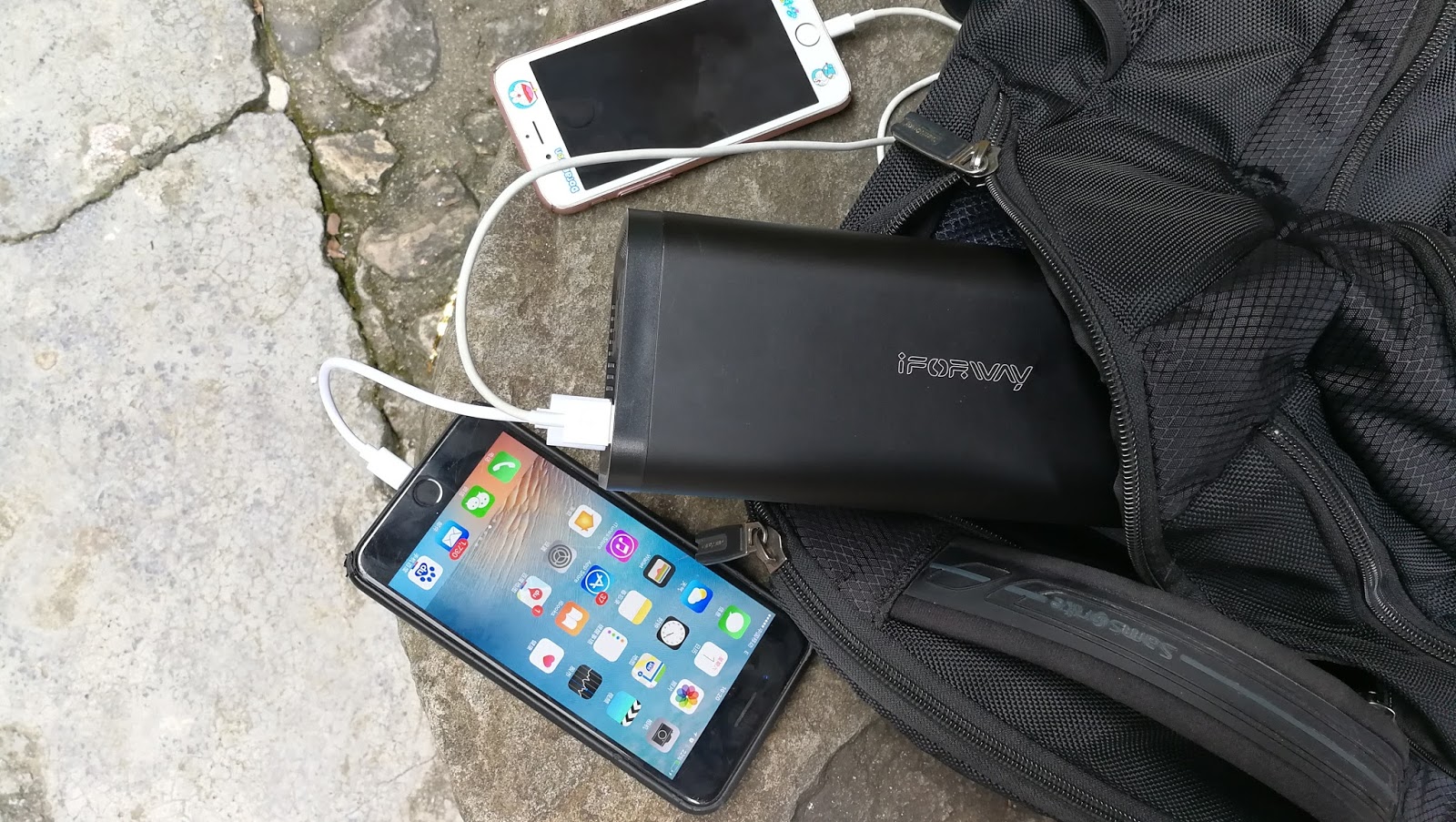 How to charge a power bank?