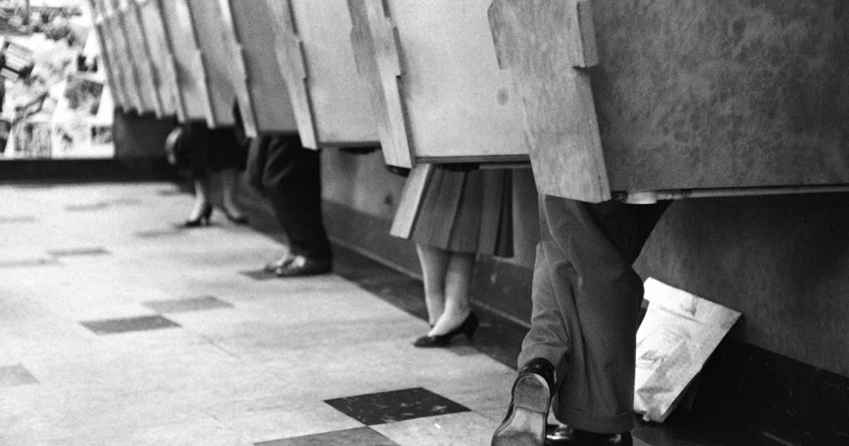 Interesting Vintage Photos of HMV's SoundIsolating Vinyl Listening