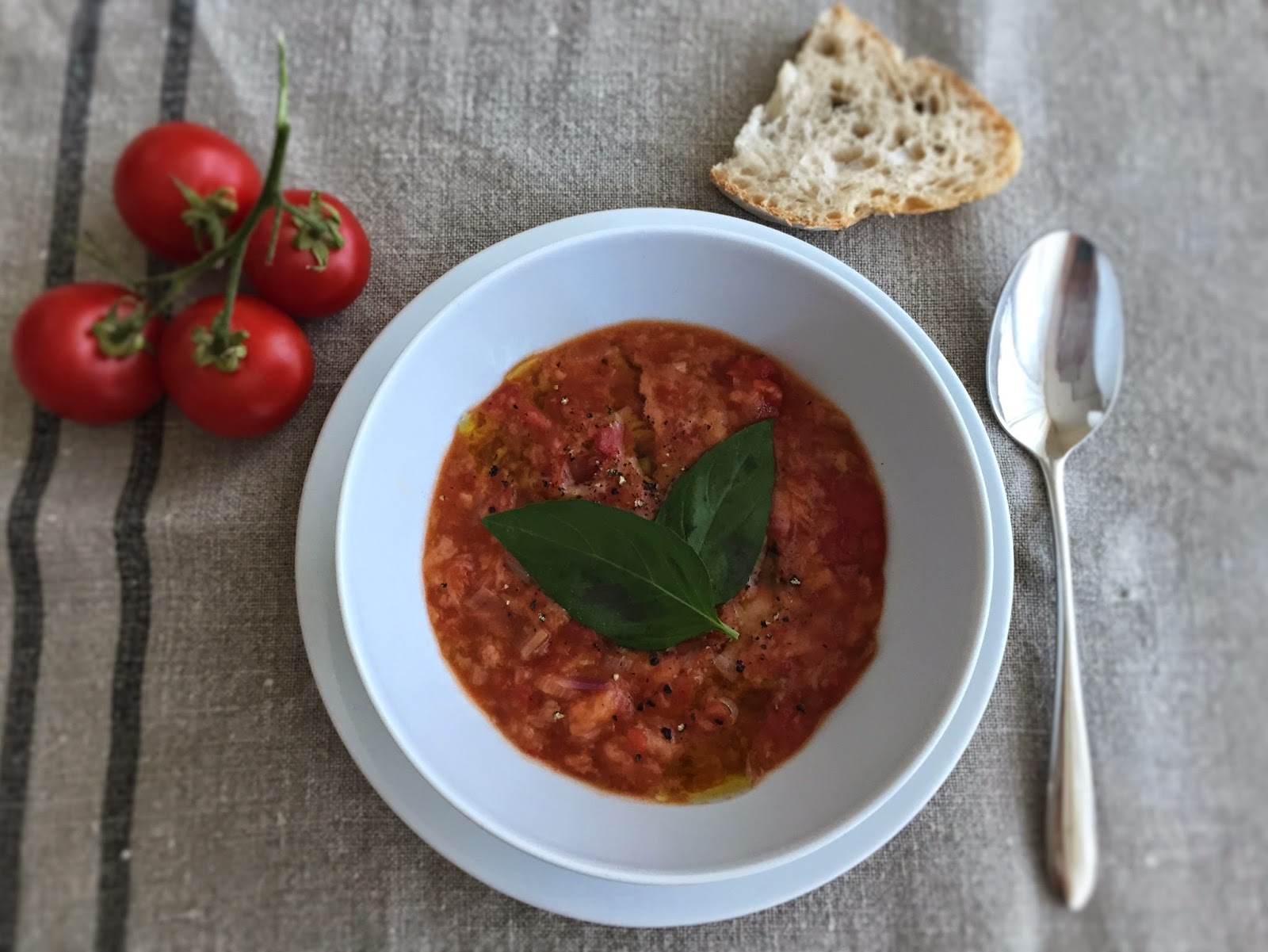 Pappa al pomodoro (Tuscan tomato and bread soup) arabian_blogs