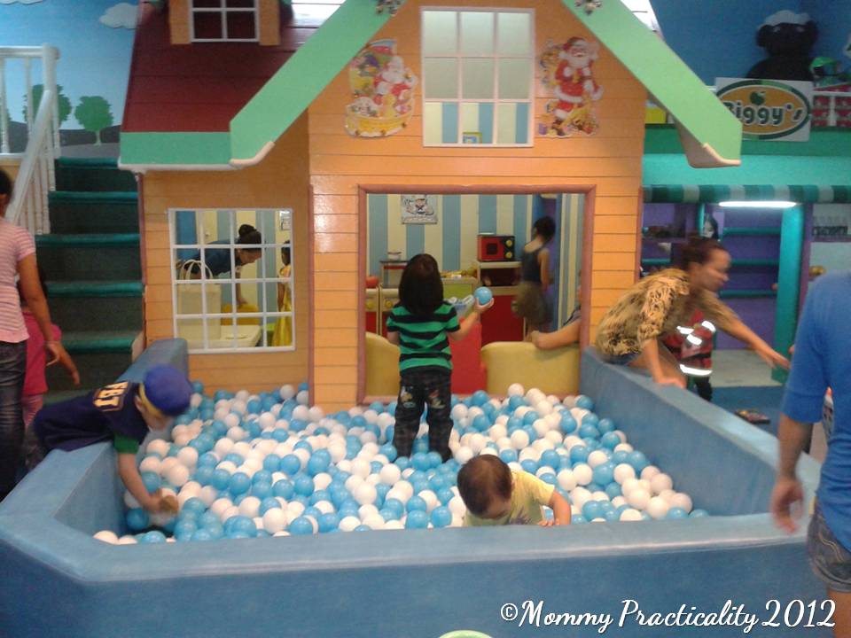 A Day at Dave's Fun House SM Megamall Mommy Practicality