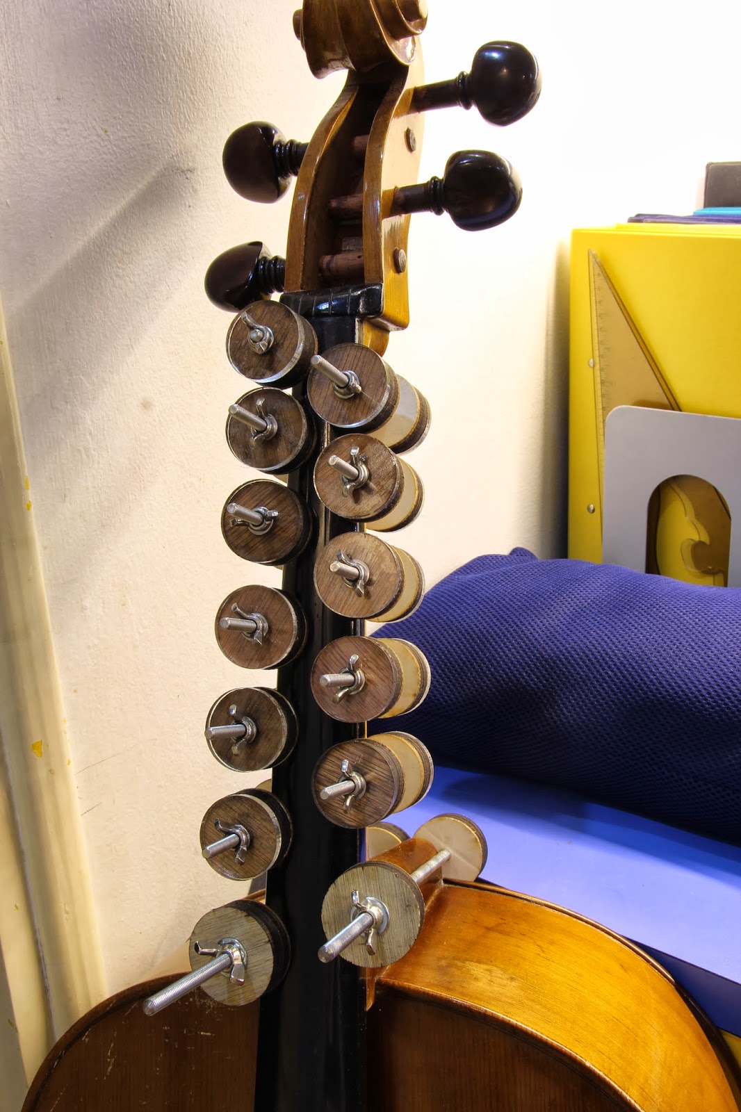 La Atelier First Cello Repair!