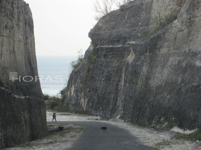 HORAS INDONESIA Contractor, Interior design, Natural stone: Limestone