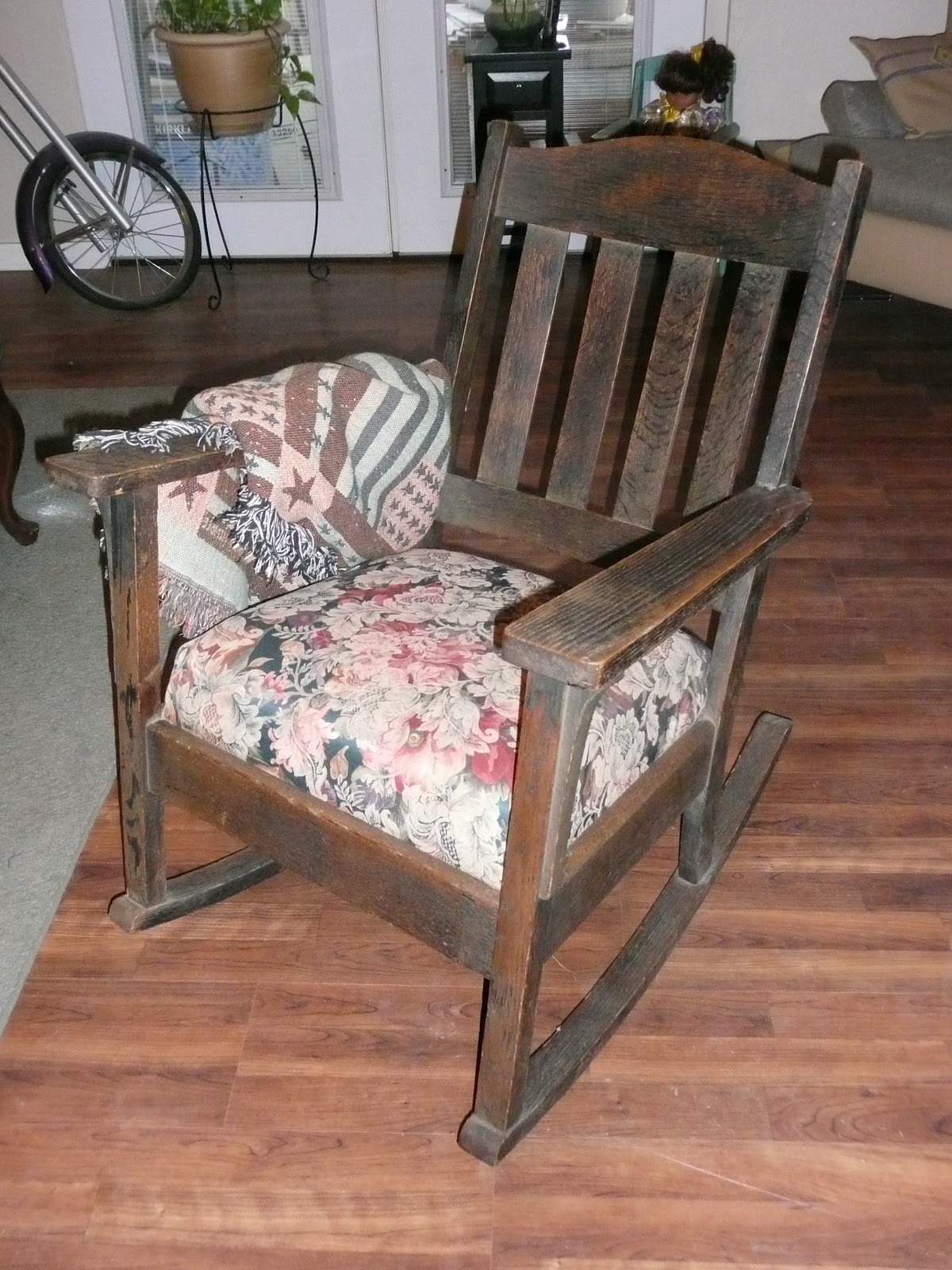 Marti's Musings: Sunday's Meditation--Lesson of the Rocking Chair