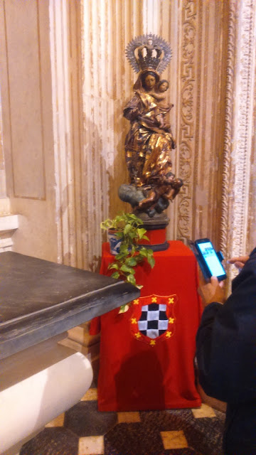 Archivo General de la Armada en El Viso del Marqués ~ El mirlo de papel