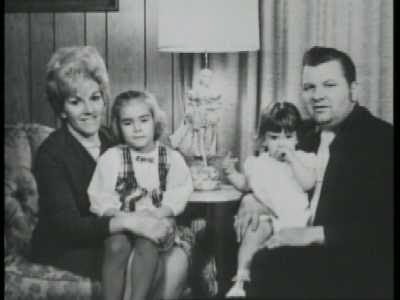 gacy hoff carole wife payaso asesino marlynn murderpedia killers crimeviral pandereta