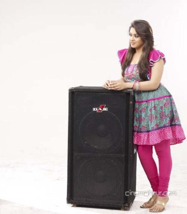 Hansika motwani new photoshoot with speaker wearing pink frock suit and churidar. -  Hansika Motwani lovely photoshoot - pink churidar