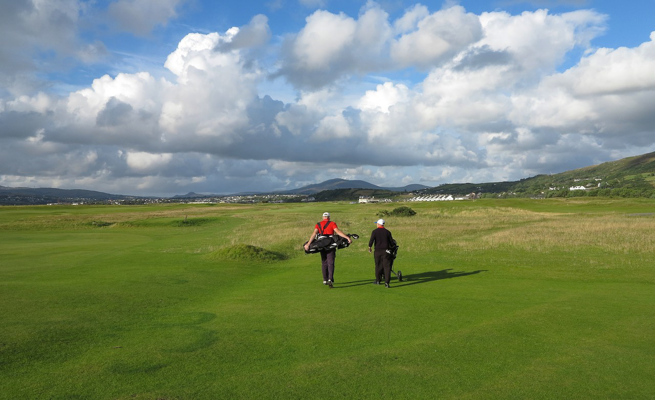 Hooked: Ireland's Golf Courses: Ireland's Top 100 Golf Courses - Golf