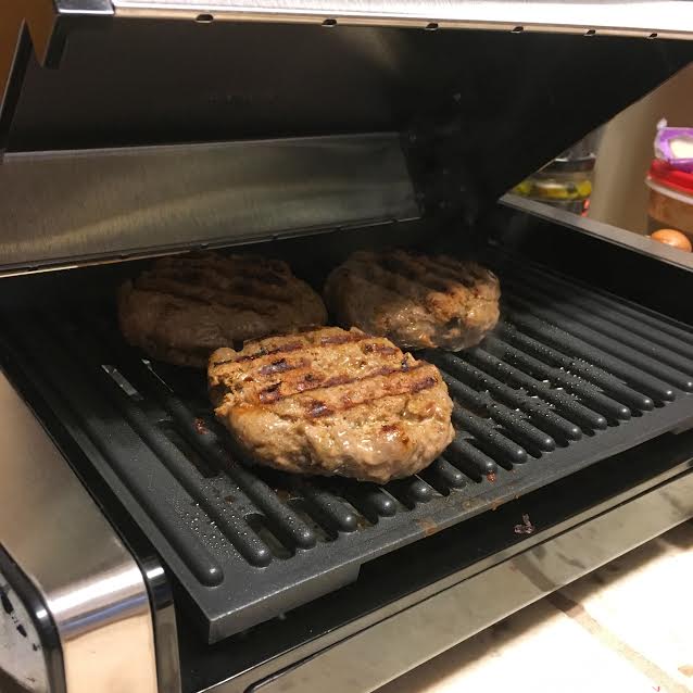 Indoor Searing Grilling with Hamilton Beach