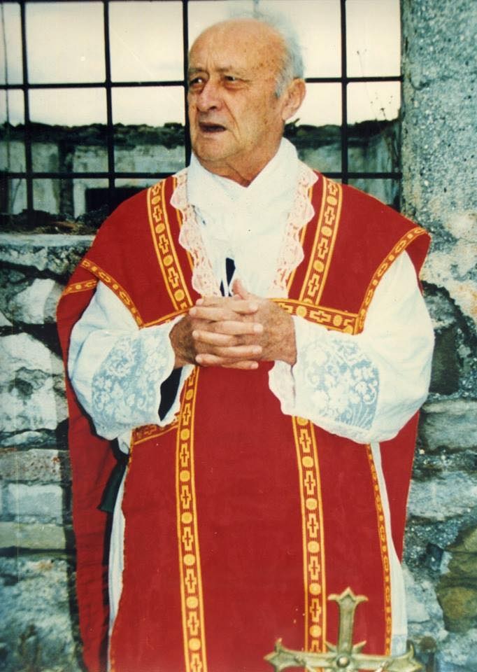 Zef Gila, the Albanian priest who saved 101 Muslims from Nazi shooting -  Oculus News