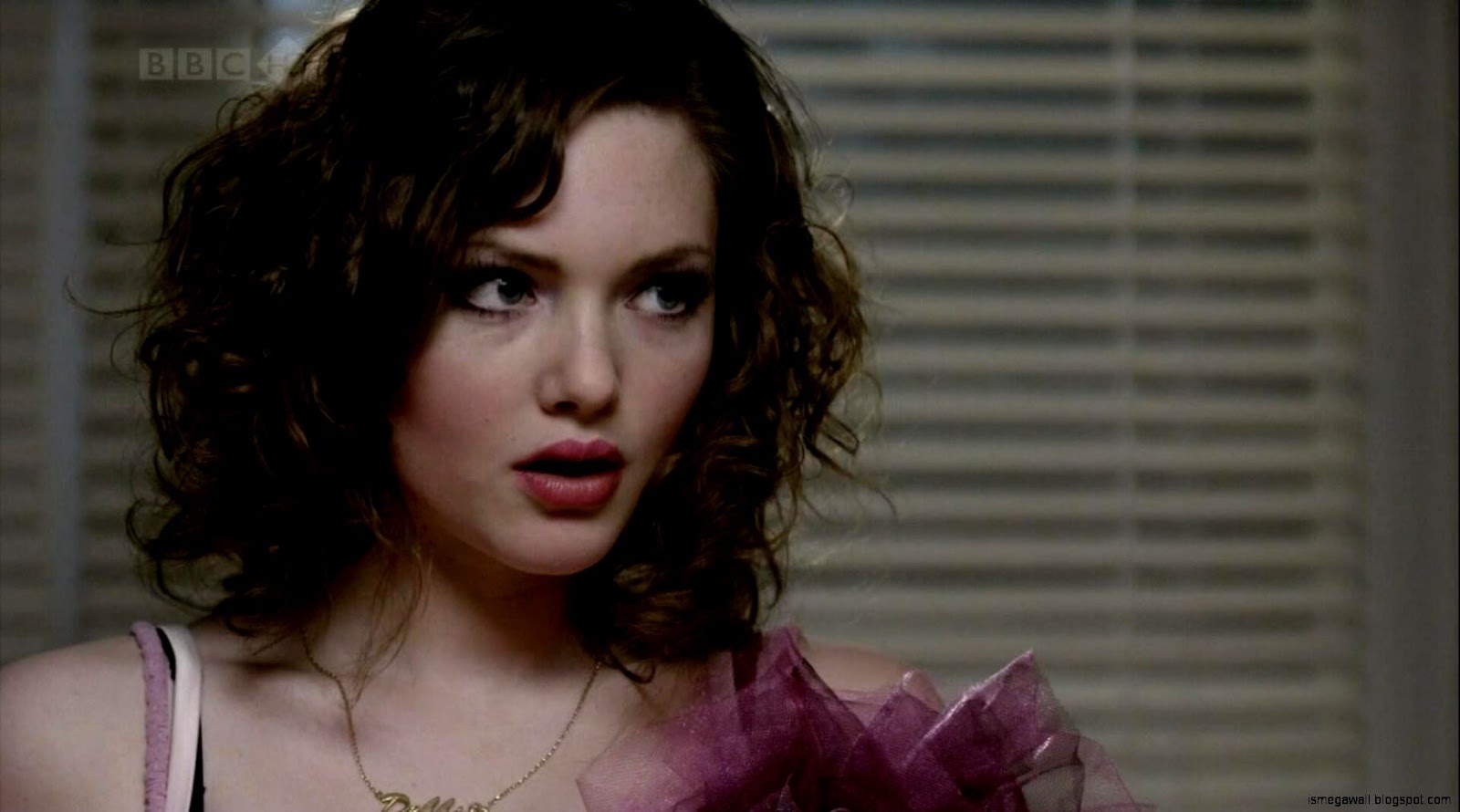 Holliday Grainger Picture | Mega Wallpapers