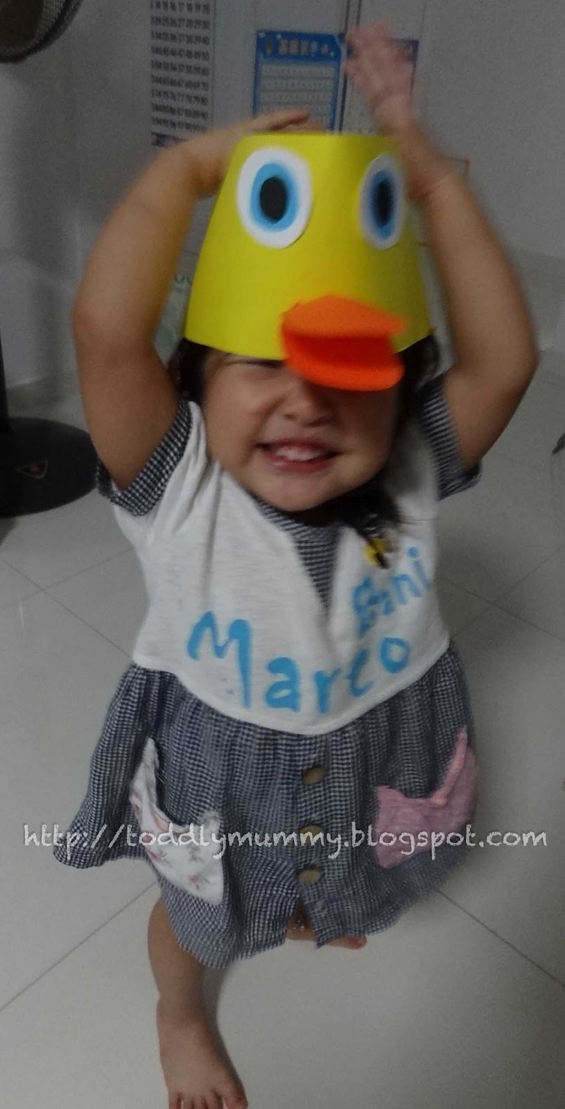 Singapore Family Blog Toddly Mummy Craft fun Duck hat & headband