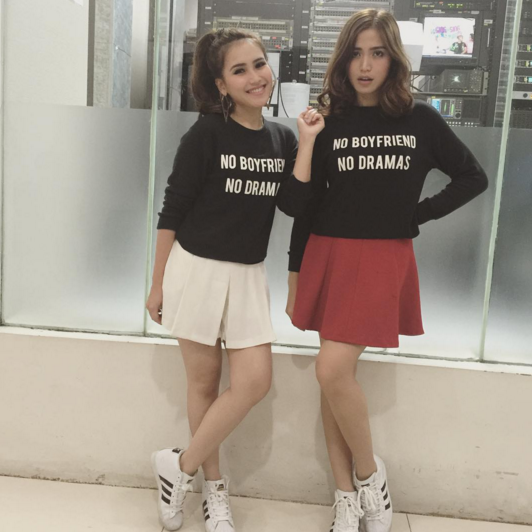 Foto2 Ayu Ting Ting Instagram Gambar Lucu Terbaru Foto2 Ayu Ting Ting Instagram Gambar Lucu Terbaru